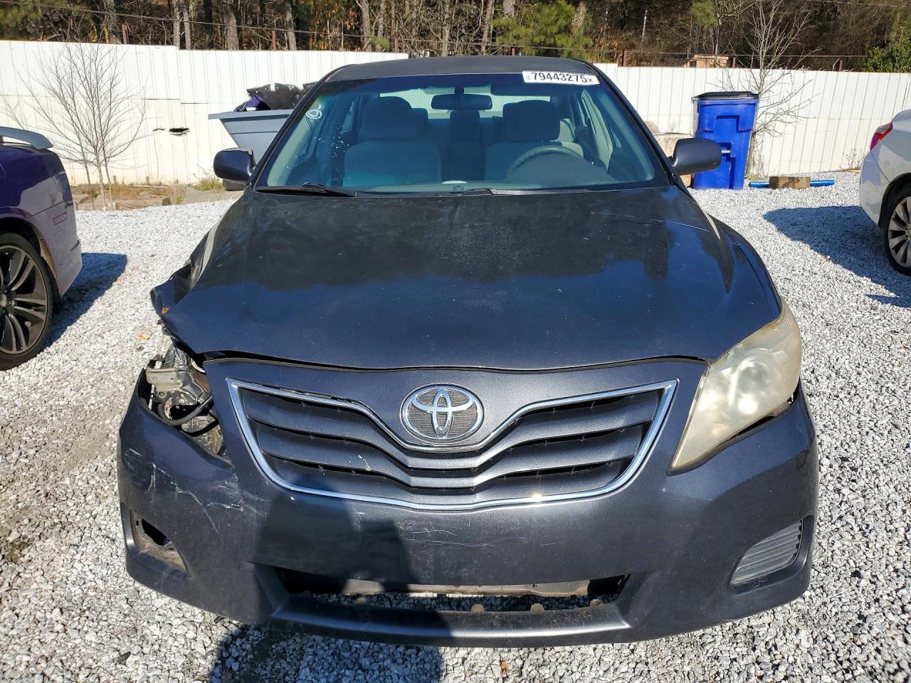 2011 Toyota Camry Le - Фото 5