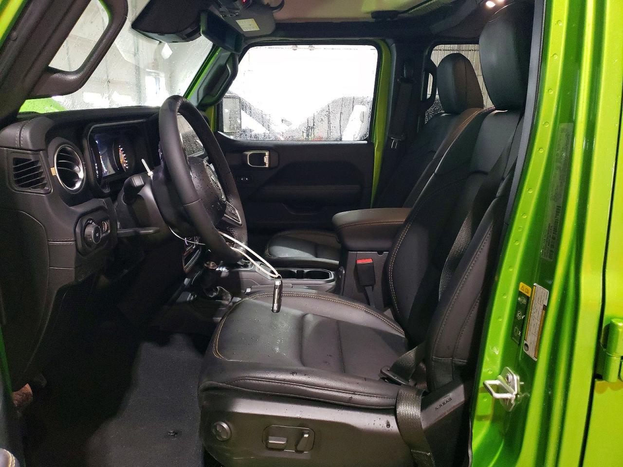 2026 Jeep Wrangler Sahara - Фото 7