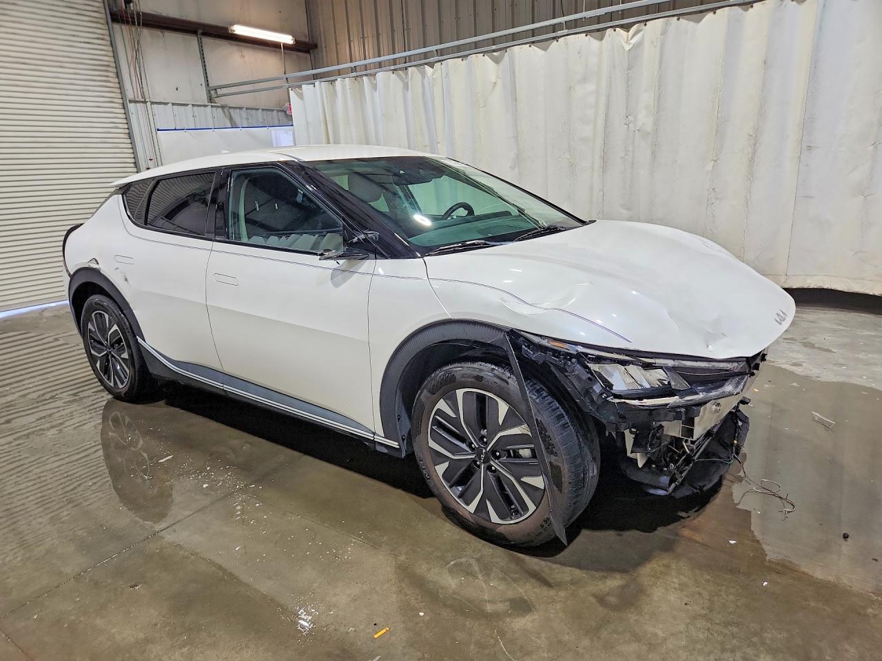 2024 Kia Ev6 Light Long Range - Image 4