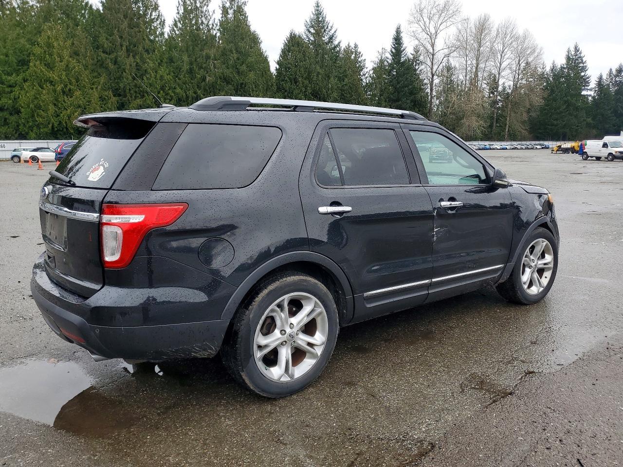 2011 Ford Explorer Limited - Image 3
