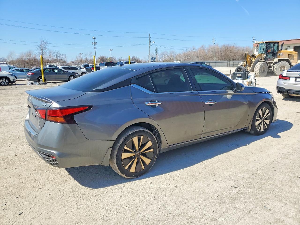 2022 Nissan Altima 2.5 Sv - Image 3