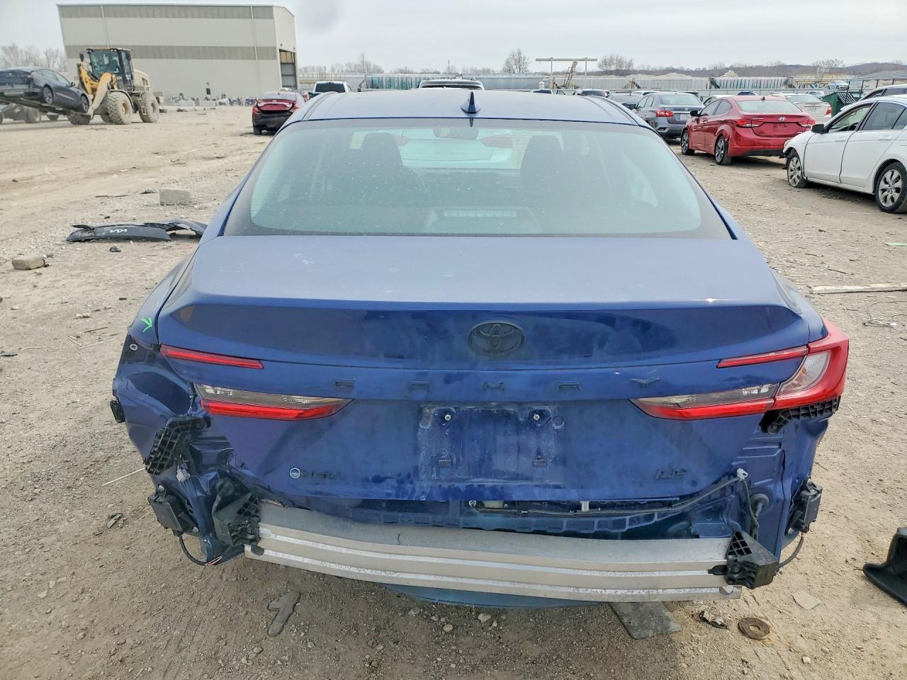 2025 Toyota Camry Le - Image 6