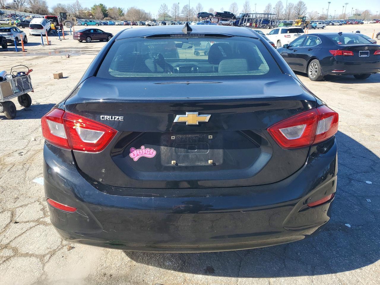 2019 Chevrolet Cruze Ls - Фото 6