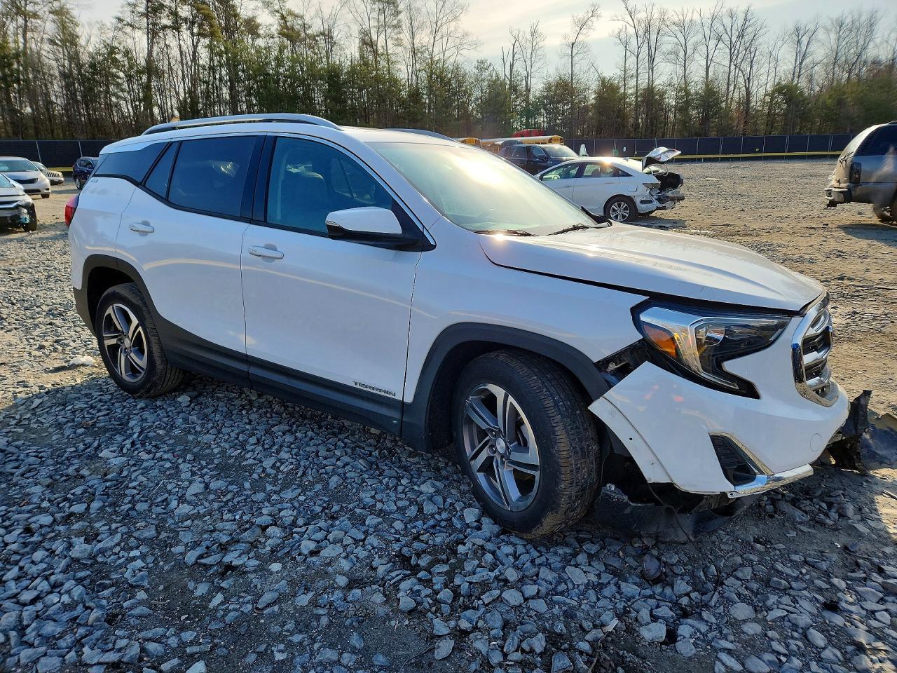 2019 GMC Terrain Slt - Image 4