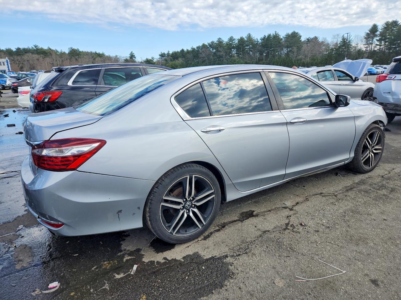 2017 Honda Accord Lx - Image 3