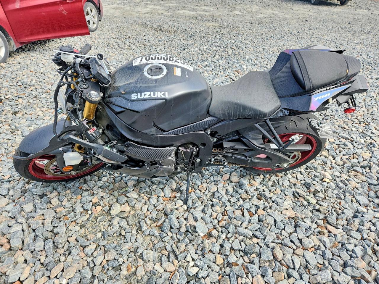 2026 Suzuki Gsx-R750 - Image 3