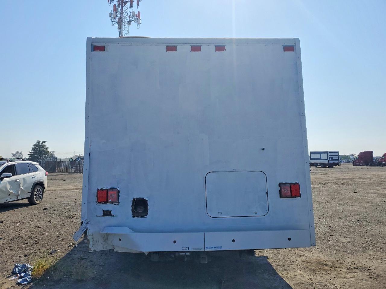 2021 Winnebago Motorhome - Фото 5