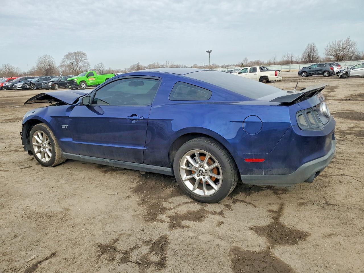2010 Ford Mustang Gt - Фото 2