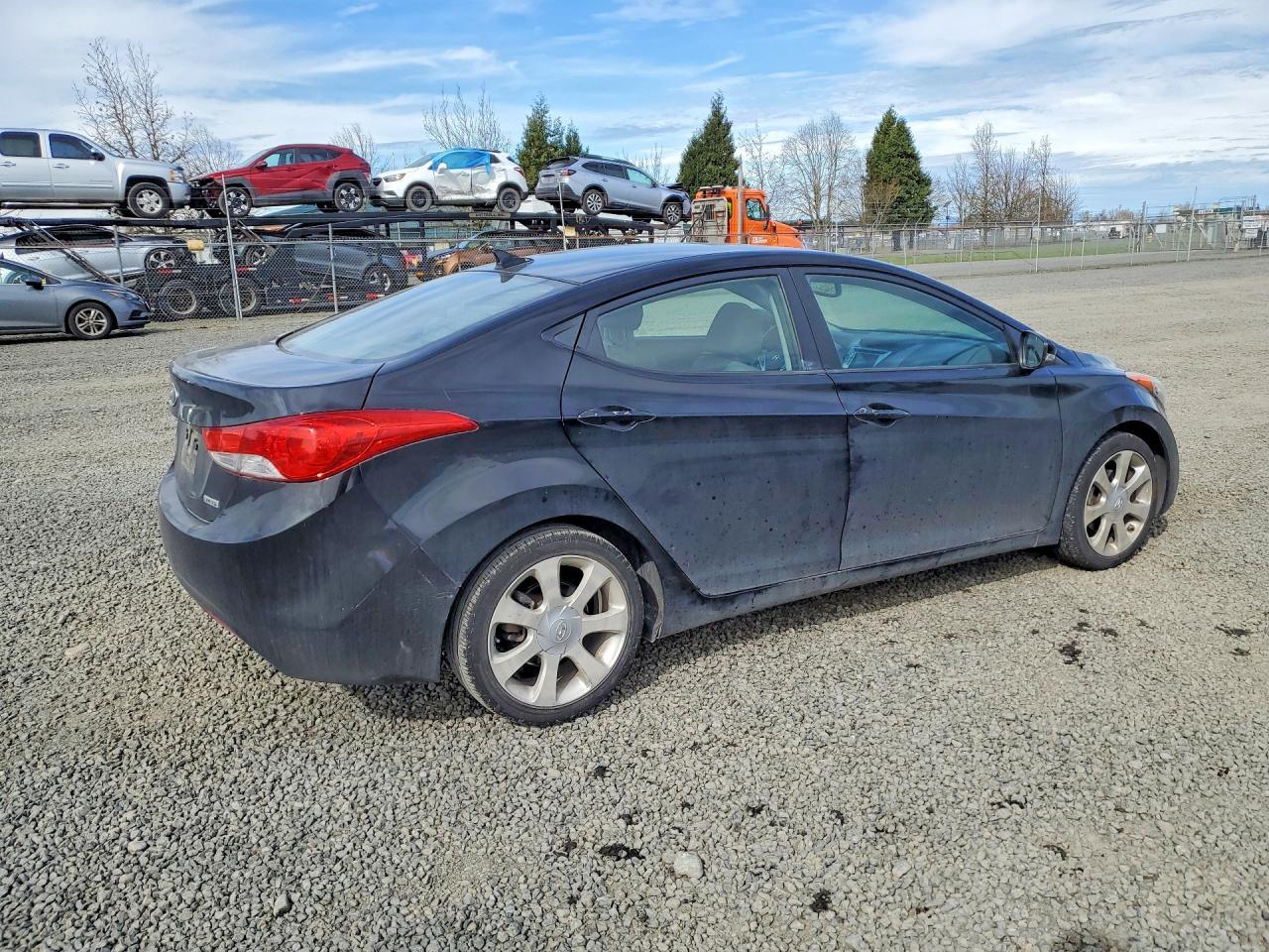 2012 Hyundai Elantra - Фото 3