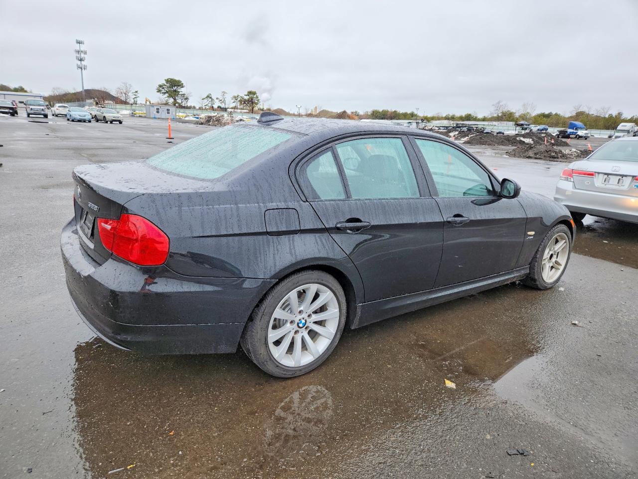 2011 BMW 328 Xi Sulev - Фото 3