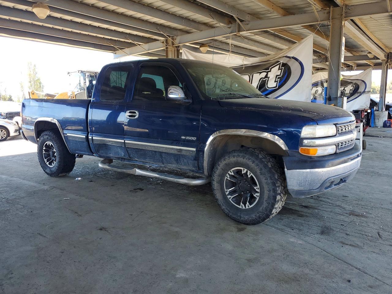 2001 Chevrolet Silverado 1500 - Фото 4