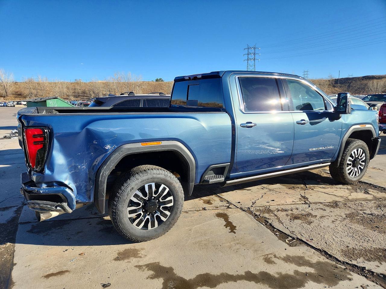 2026 GMC Sierra K2500 Denali Ultimate - Фото 3