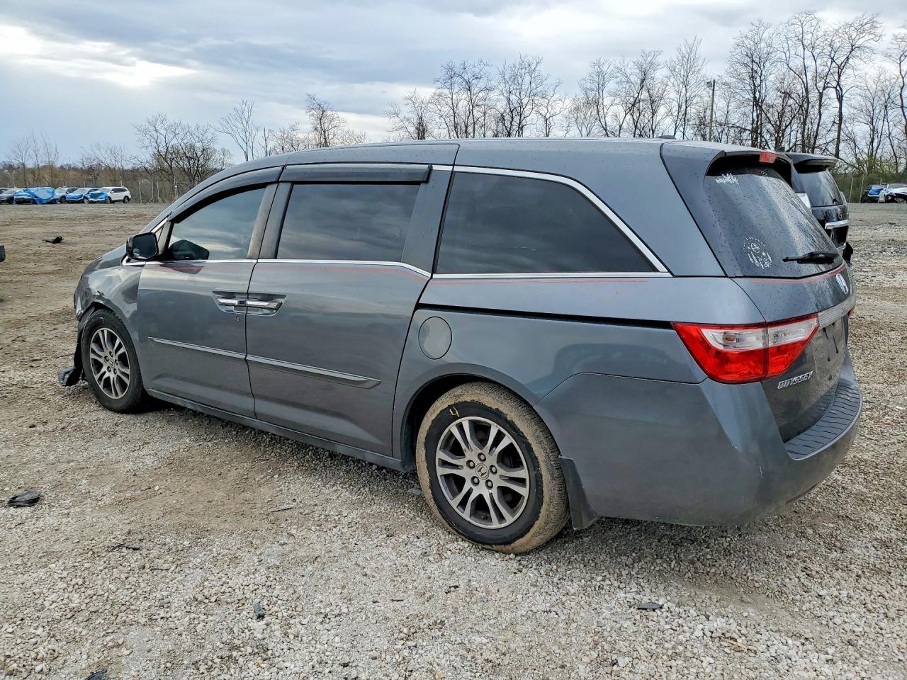 2013 Honda Odyssey Exl - Фото 2