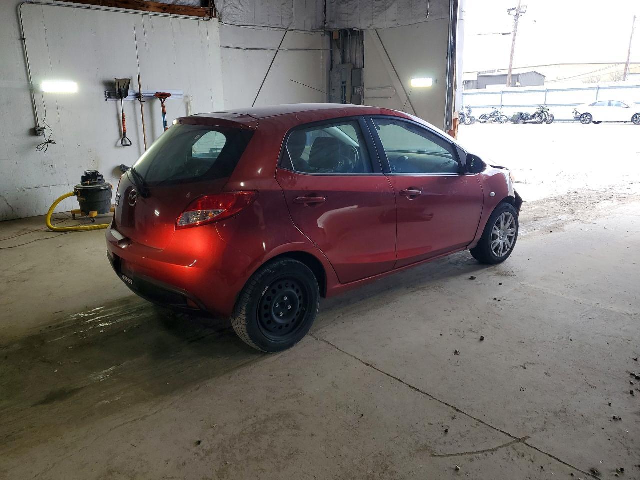 2014 Mazda Mazda2 Sport - Image 3