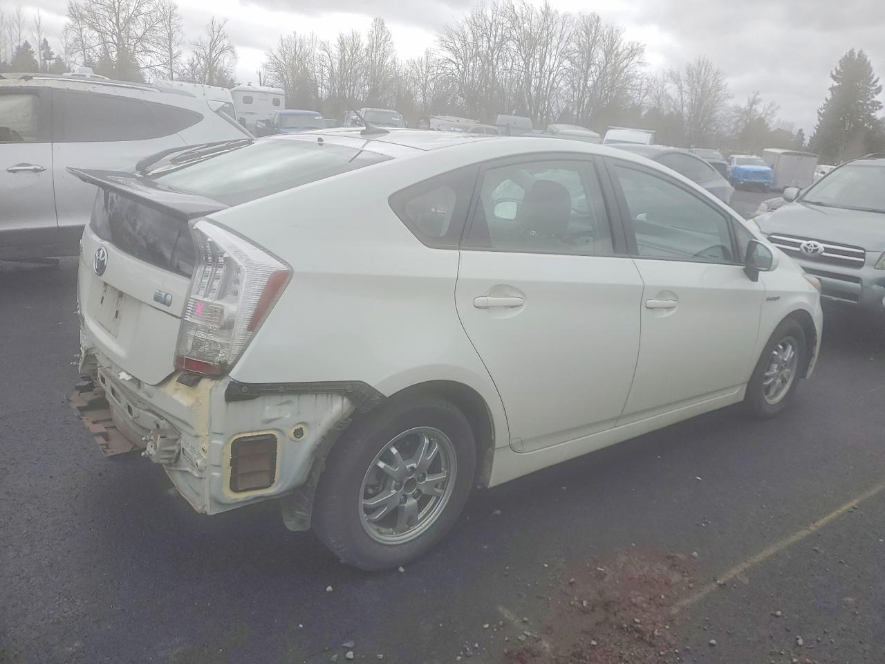 2010 Toyota Prius Iii - Image 3