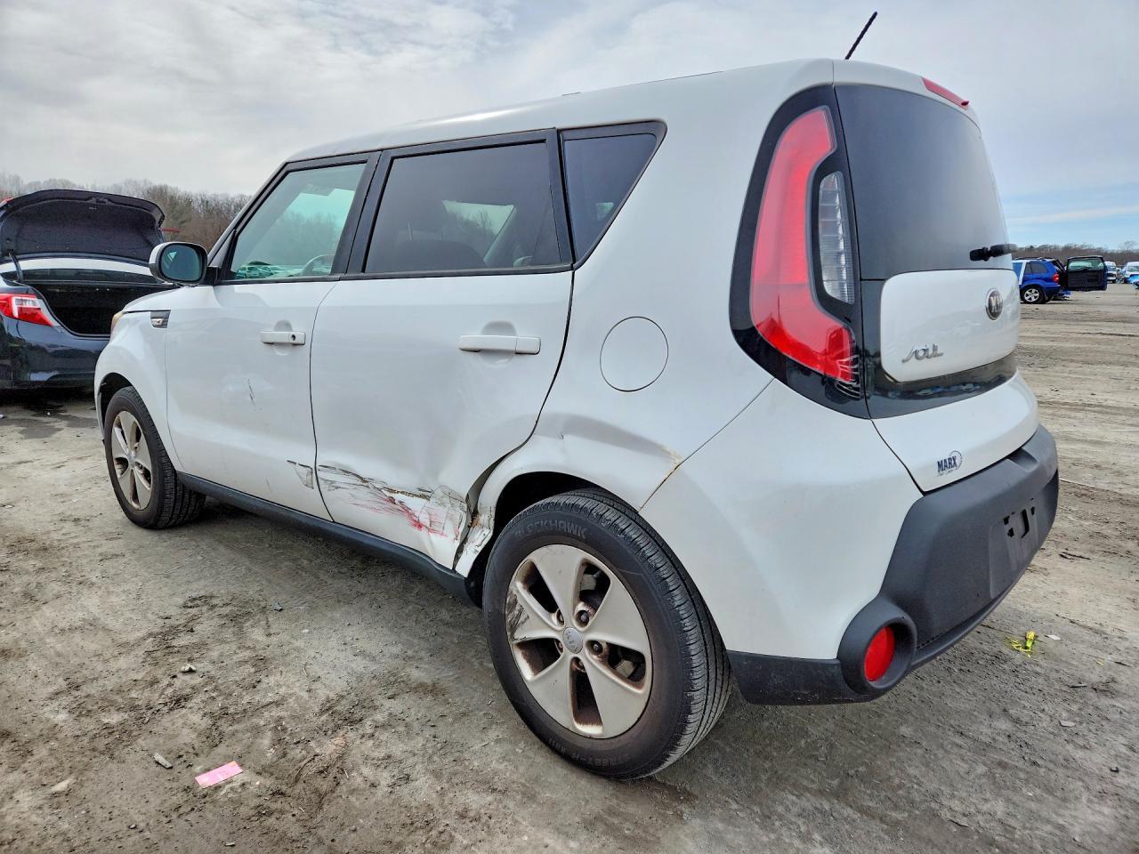 2014 Kia Soul Base - Image 2