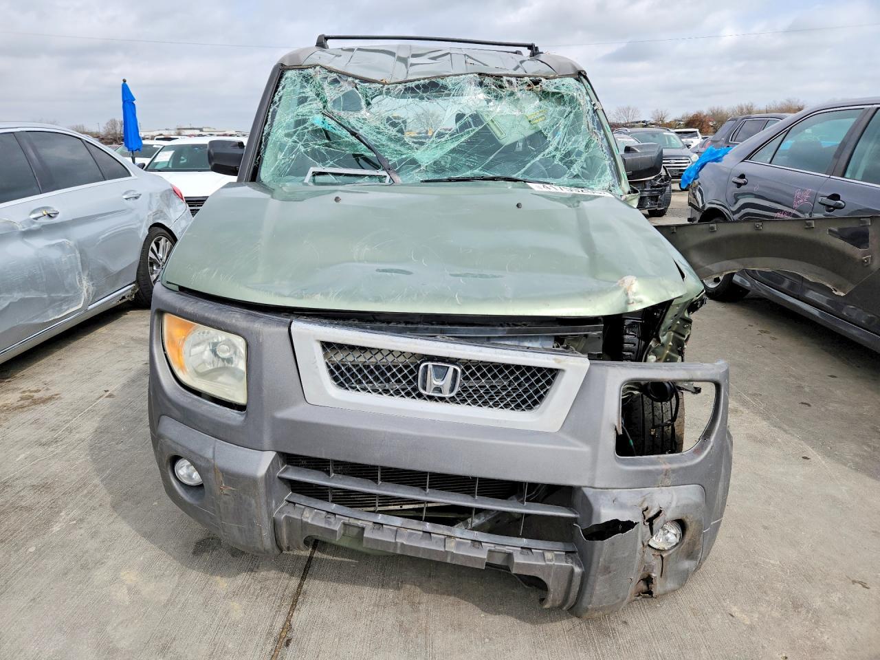 2004 Honda Element - Image 5