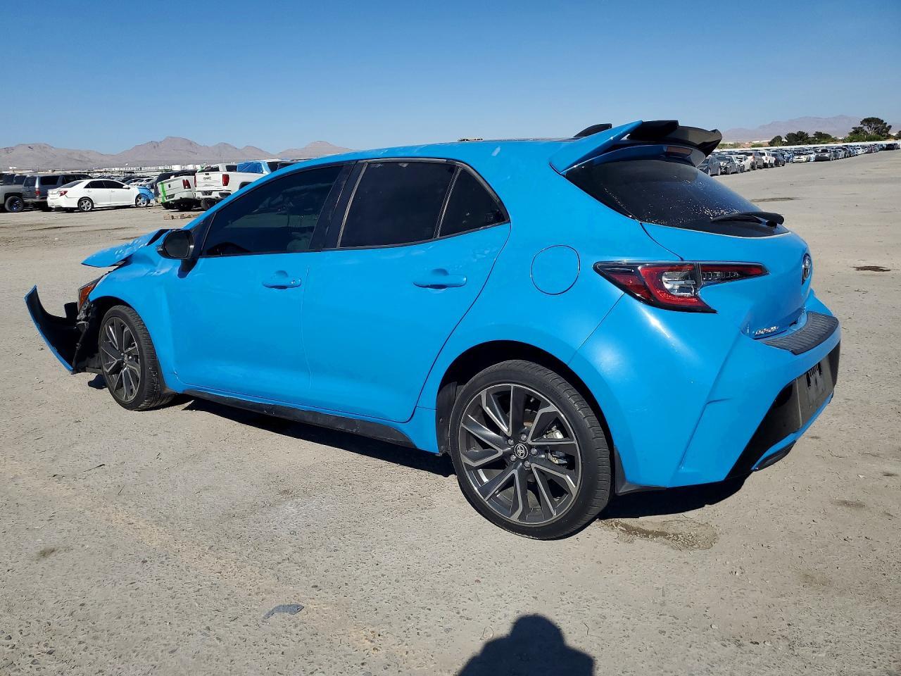 2019 Toyota Corolla Hatchback Xse - Image 2