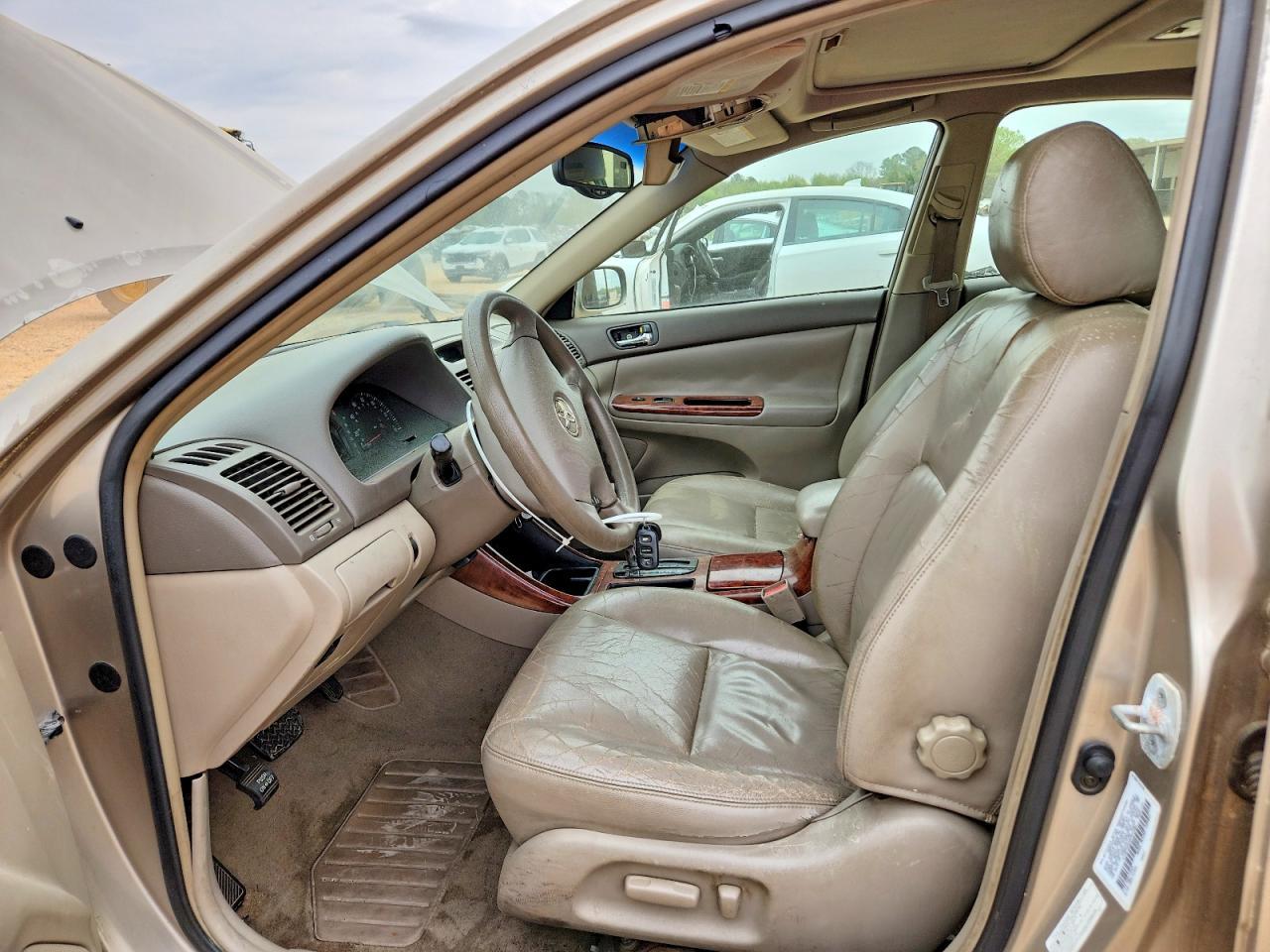 2002 Toyota Camry Xle V6 - Фото 7