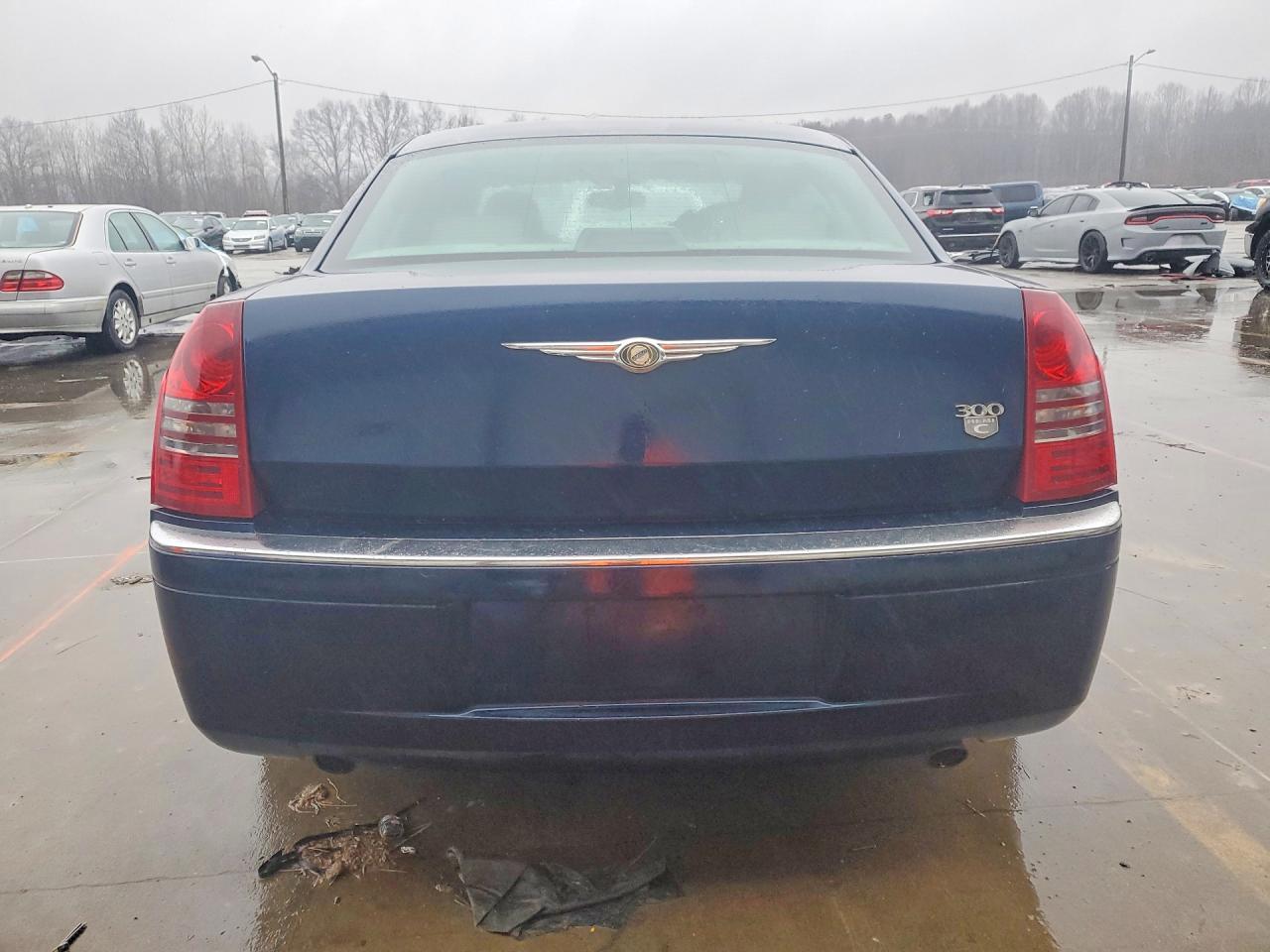 2005 Chrysler 300C - Фото 6