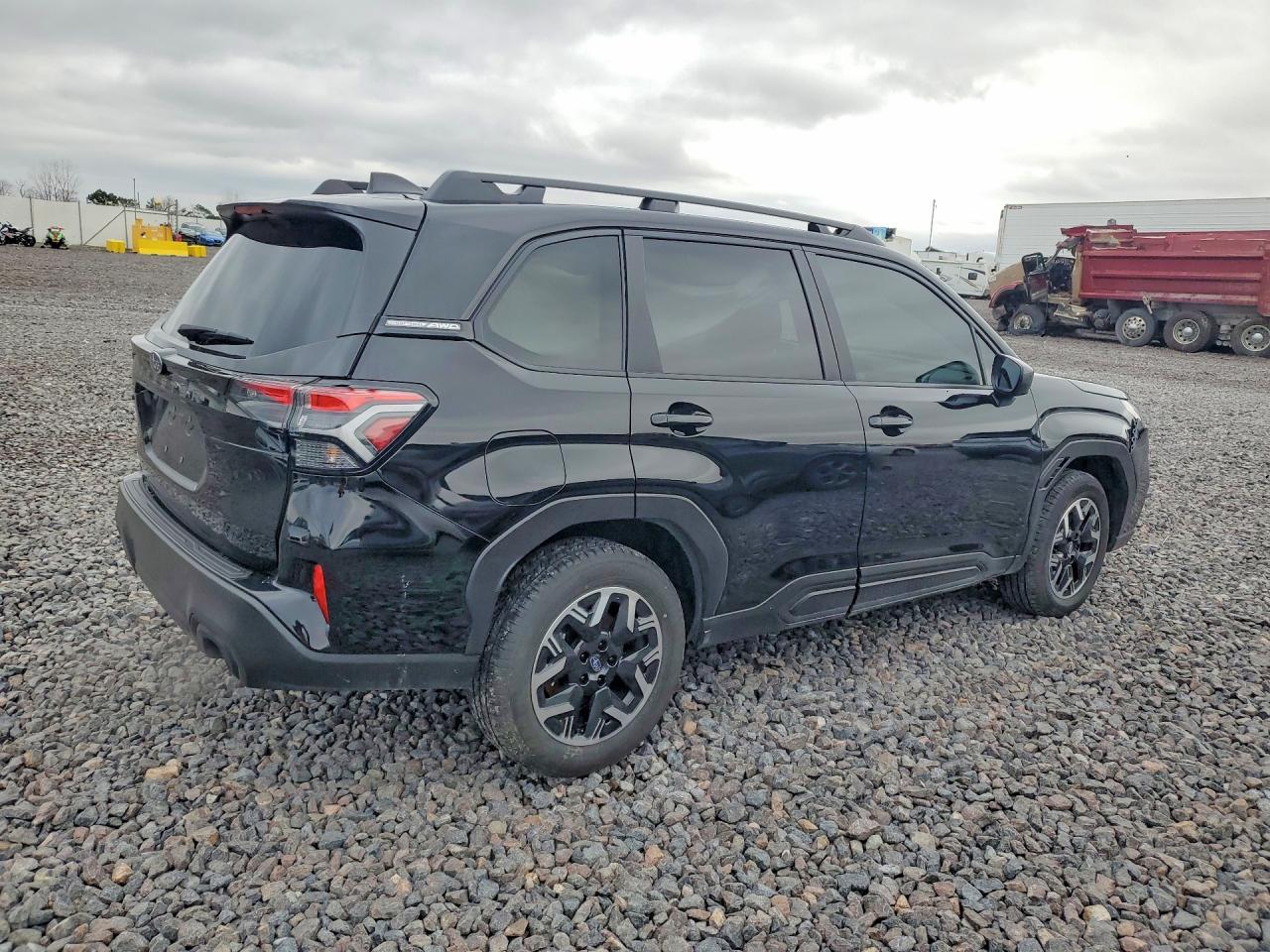 2025 Subaru Forester Premium - Image 3