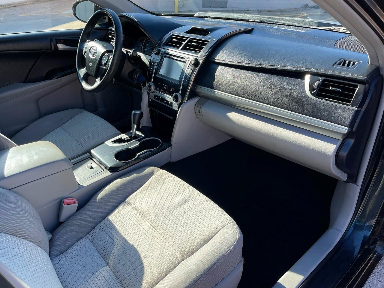 2013 Toyota Camry L - Фото 5