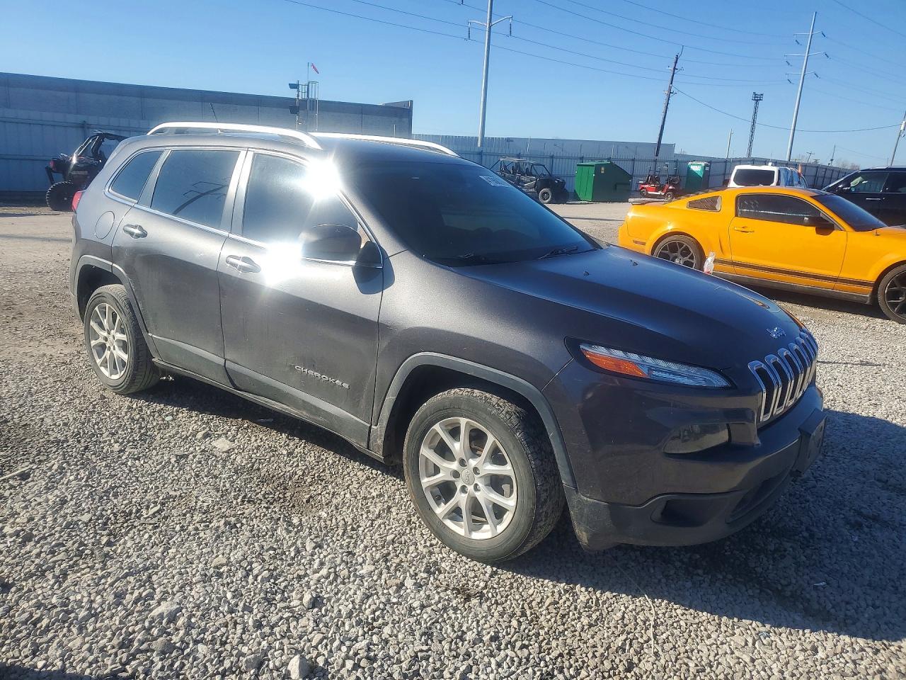 2017 Jeep Cherokee Latitude - Фото 4