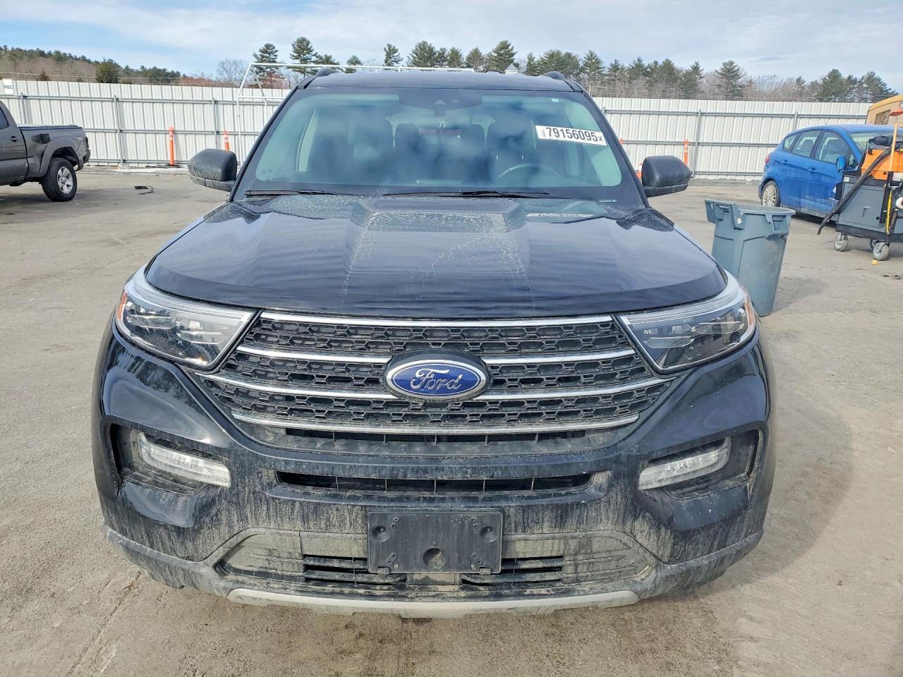 2022 Ford Explorer Xlt - Фото 5