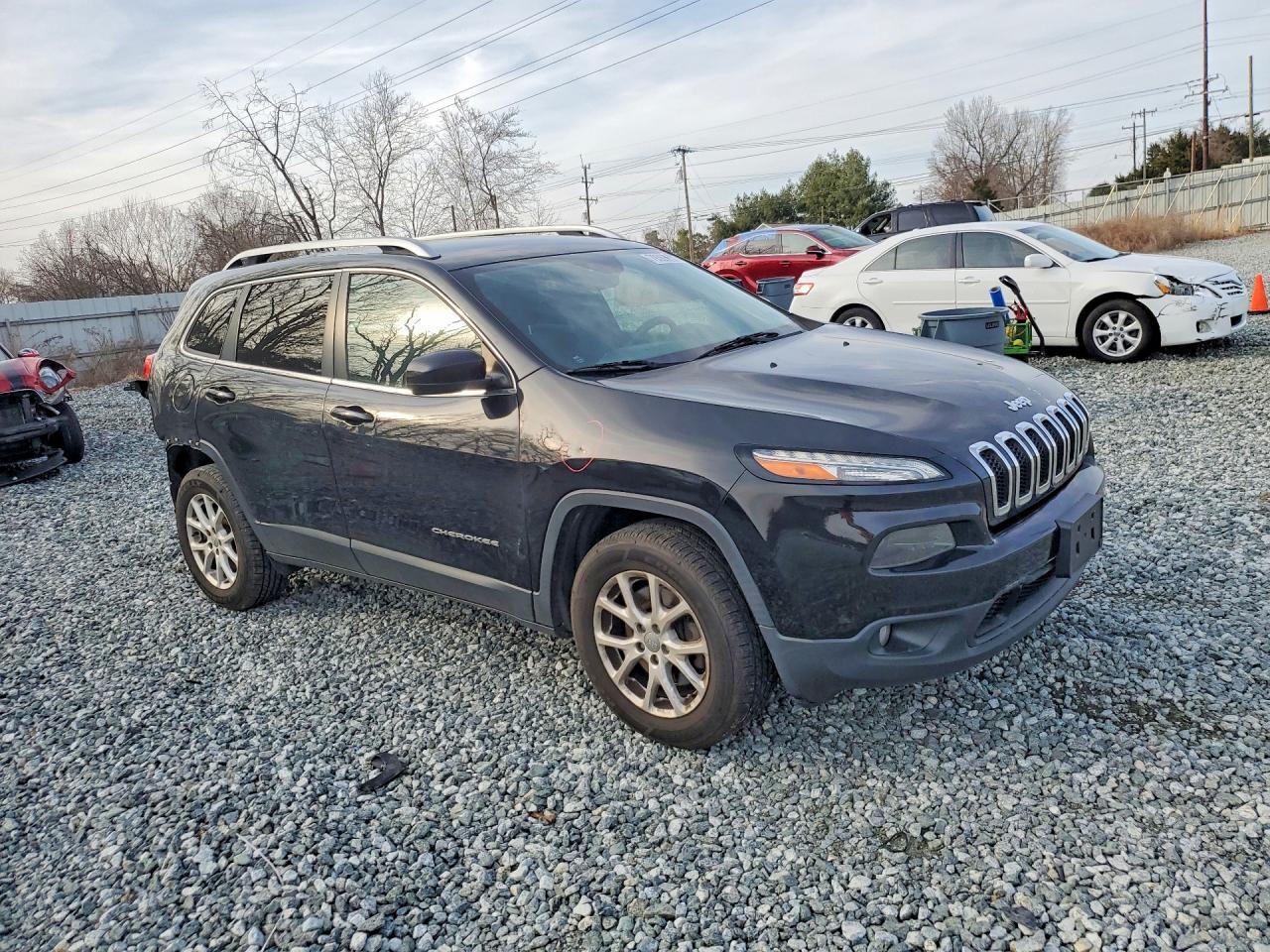 2018 Jeep Cherokee Latitude - Image 4