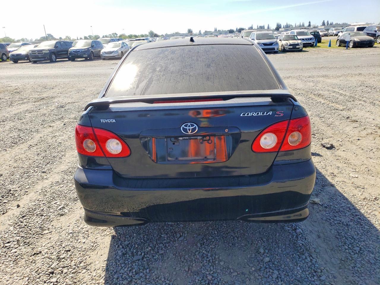 2006 Toyt Corolla - Image 6