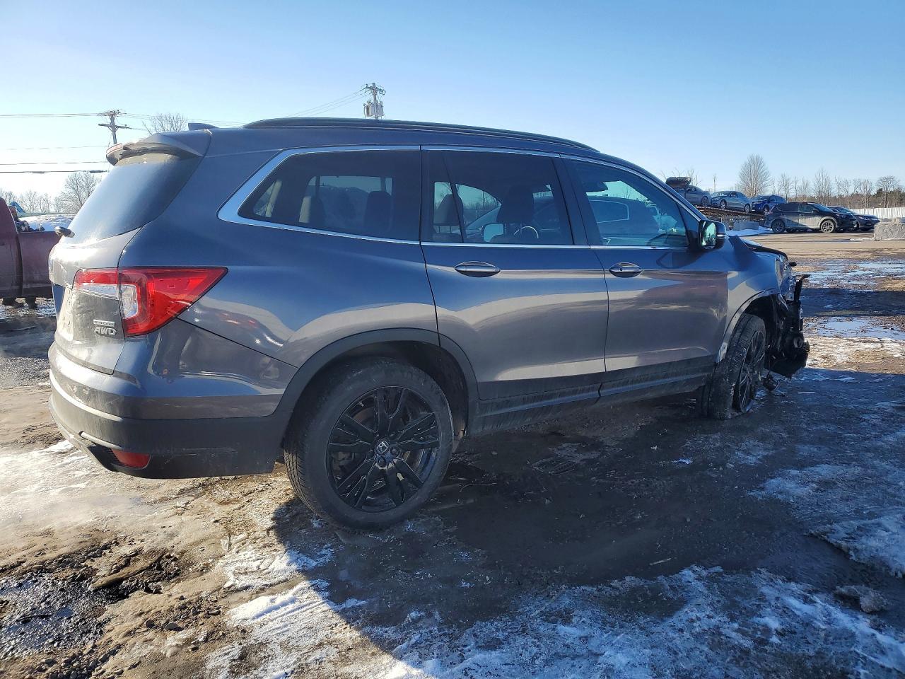 2022 Honda Pilot Se - Фото 3