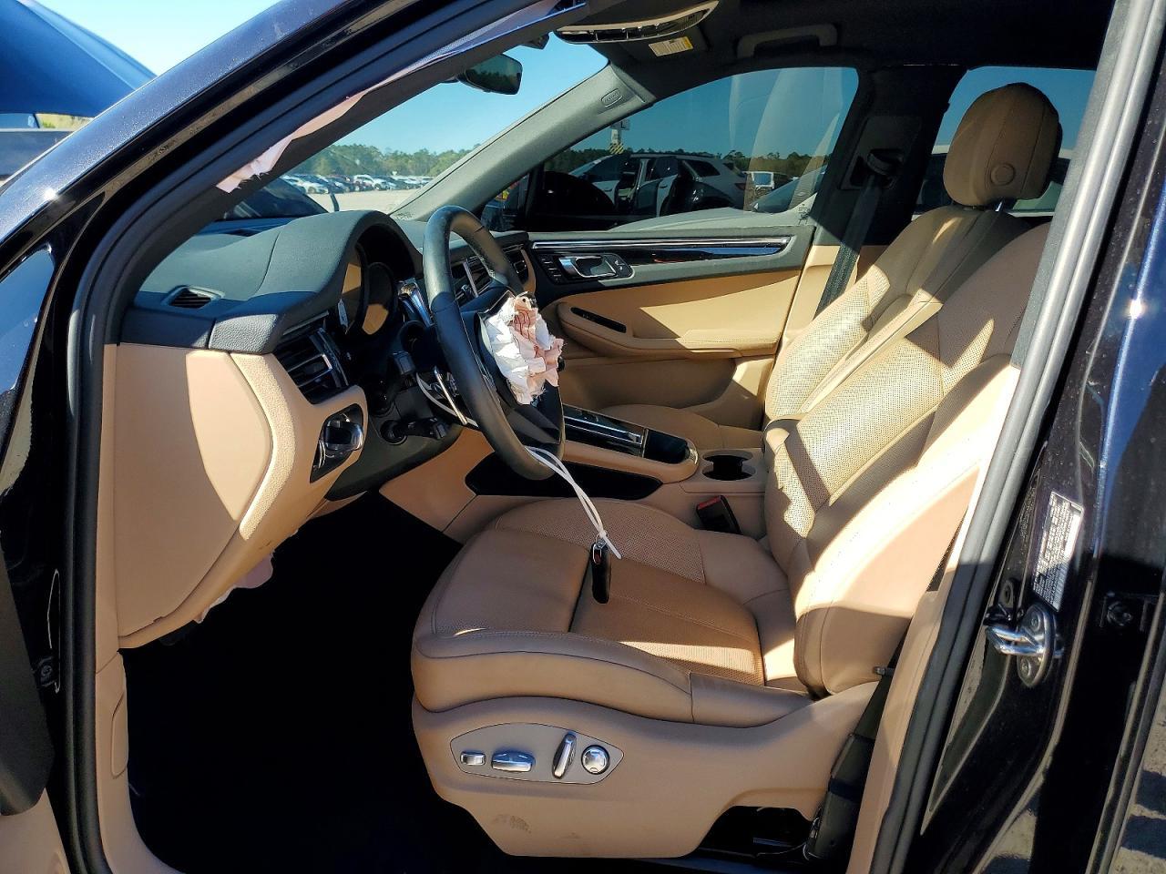 2025 Porsche Macan Base - Фото 7