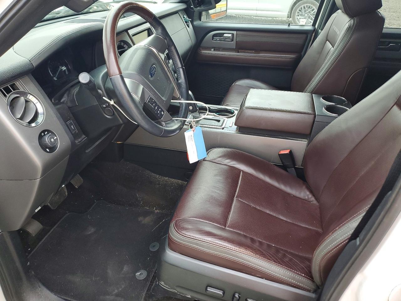 2015 Ford Expedition Platinum - Image 7