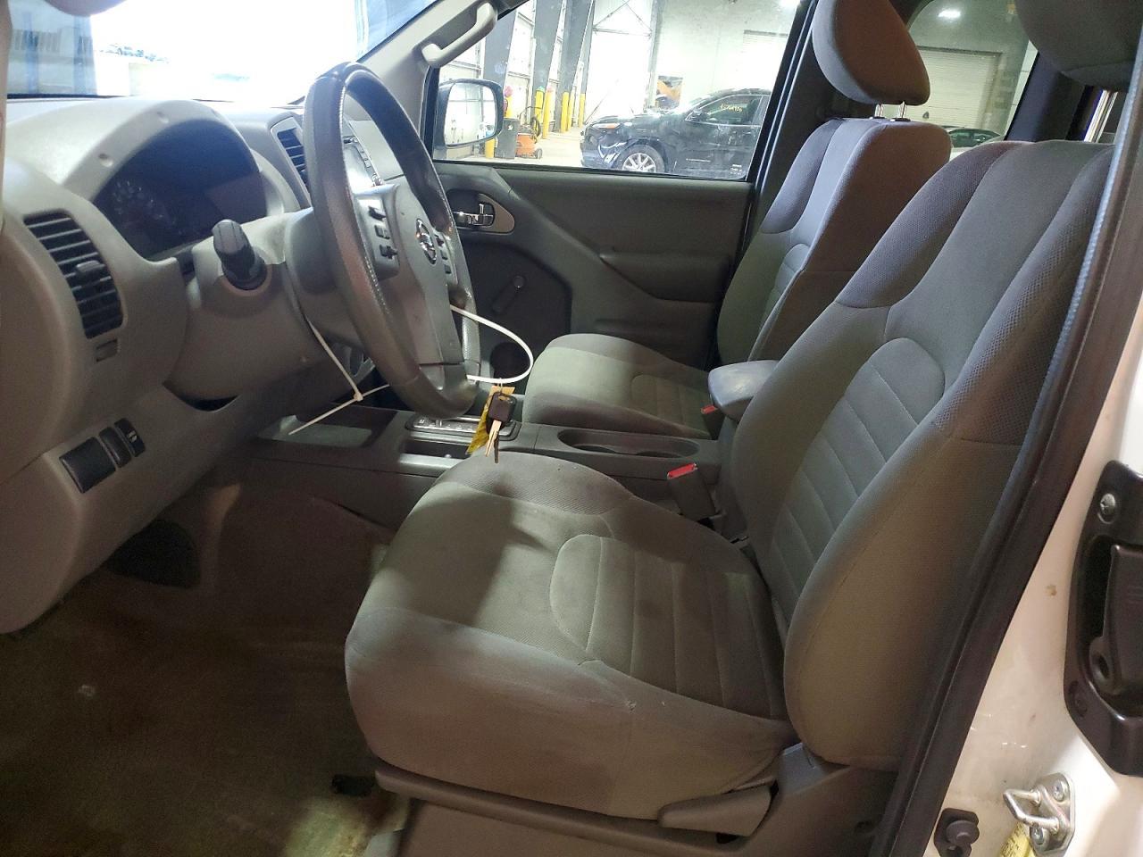 2017 Nissan Frontier S - Image 7