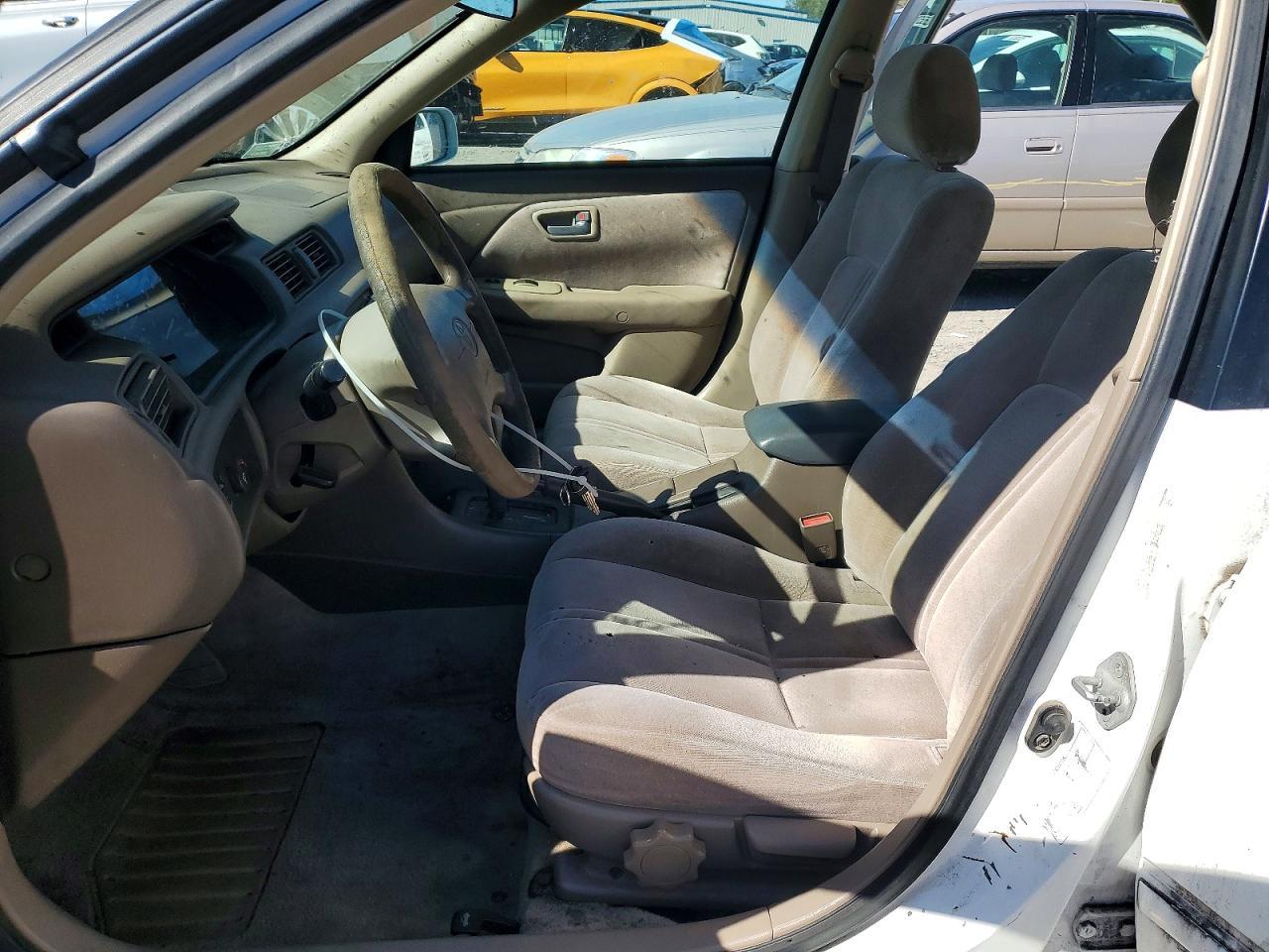 1998 Toyota Camry Le - Фото 7
