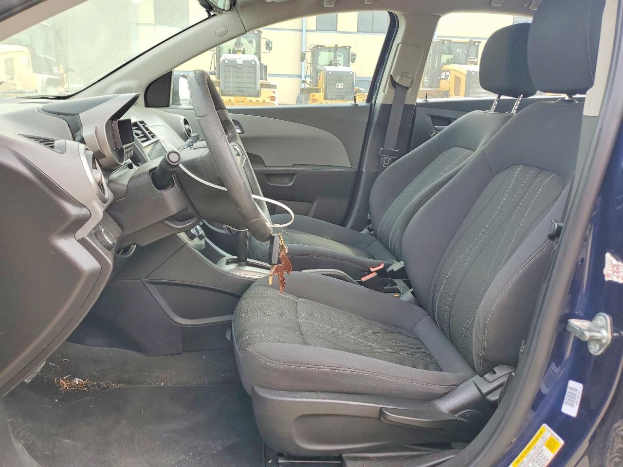 2016 Chevrolet Sonic Lt - Фото 7