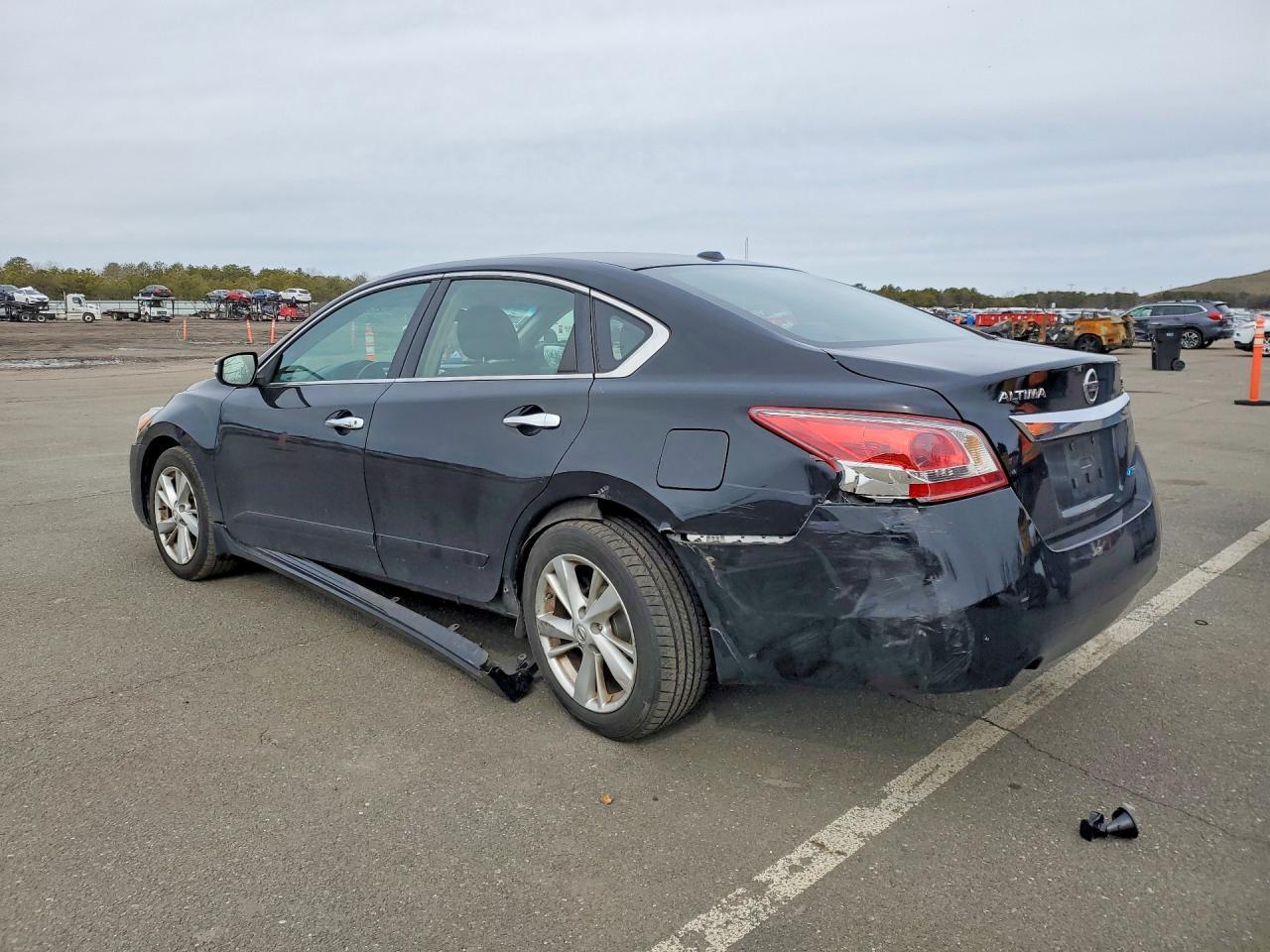 2013 Nissan Altima 2.5 - Image 2
