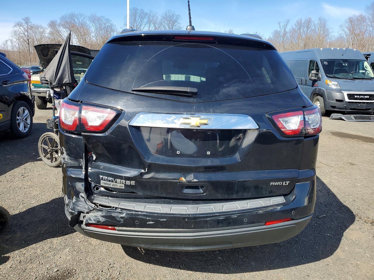 2017 Chevrolet Traverse Lt - Image 6