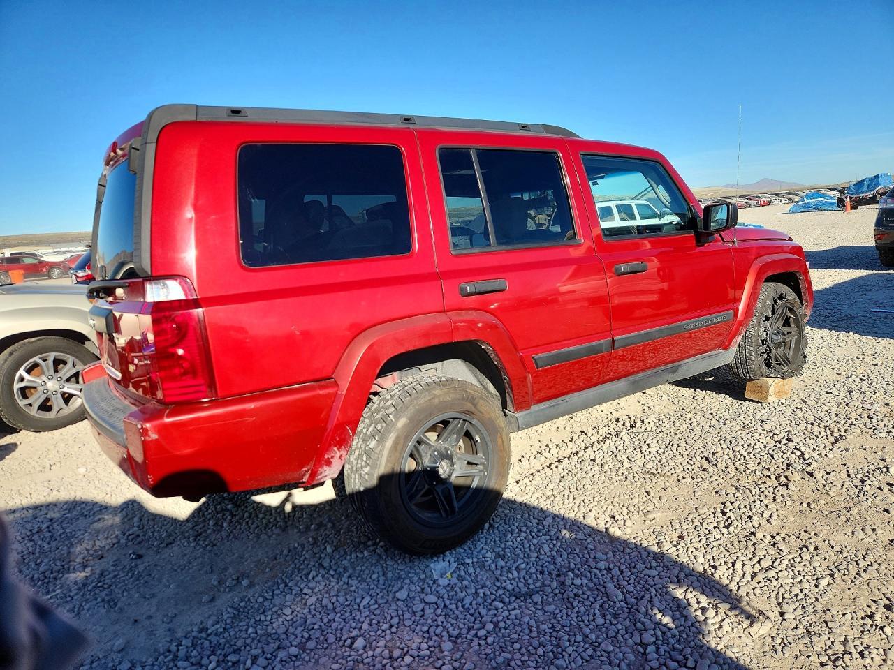 2006 Jeep Commander - Image 3