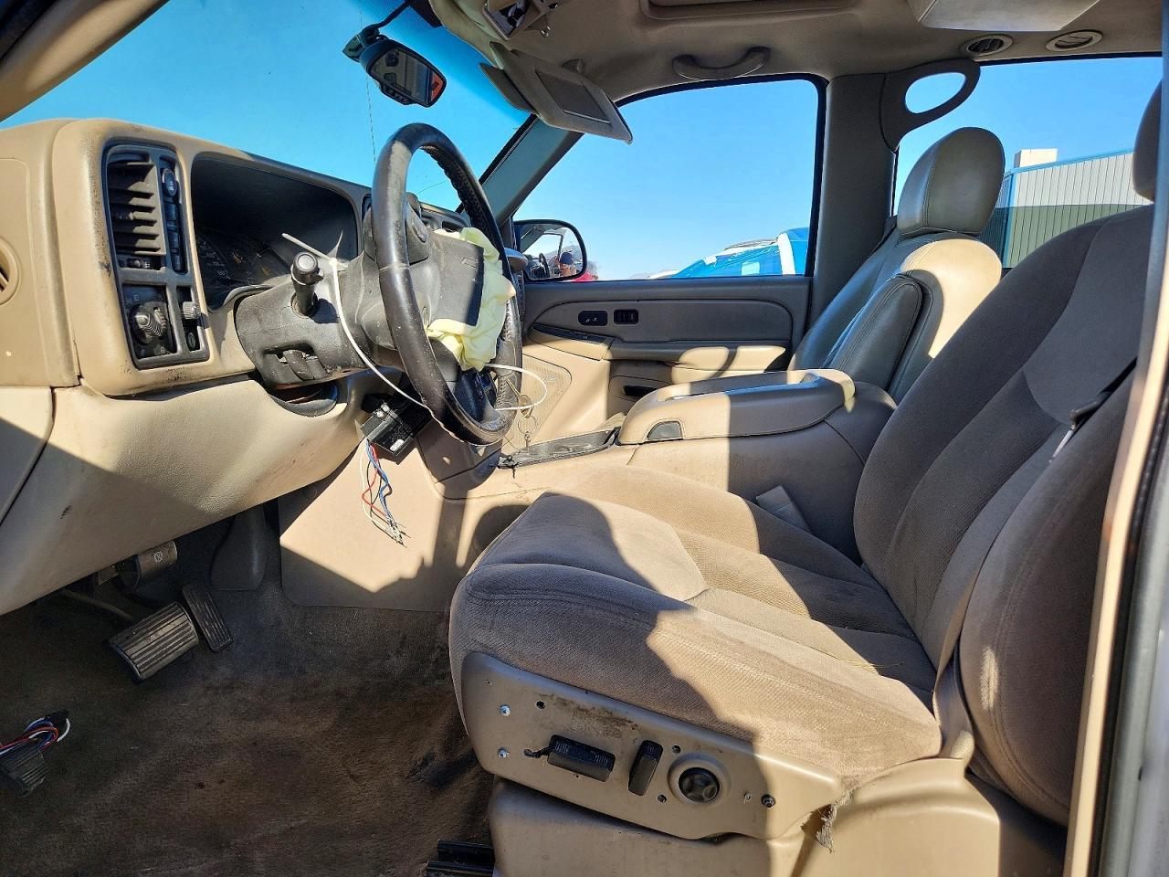 2005 Chevrolet Suburban K1500 - Фото 7