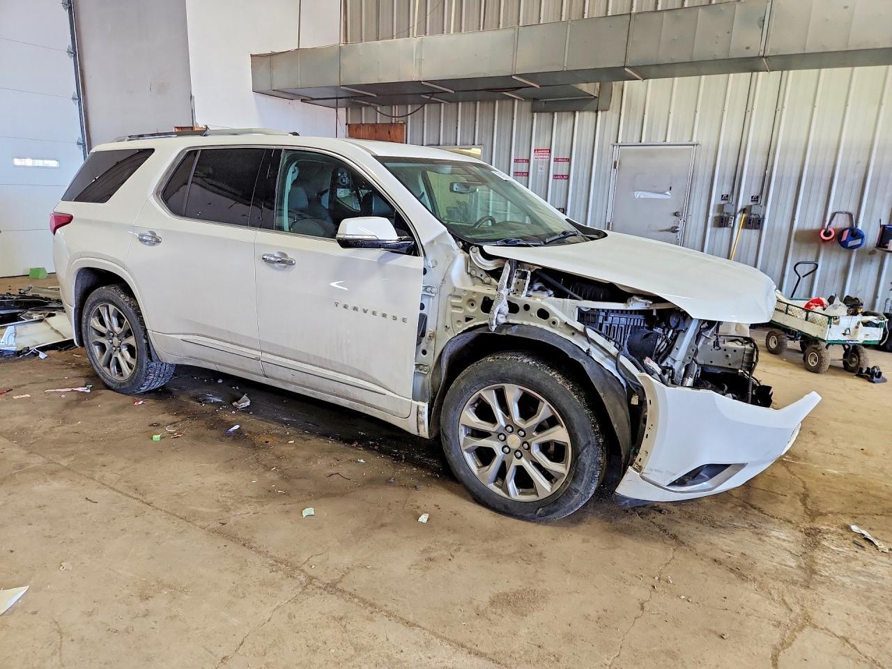 2018 Chevrolet Traverse Premier - Фото 4