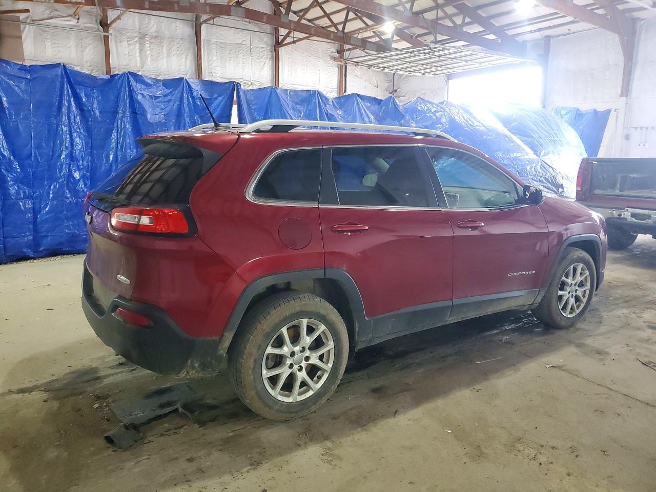 2015 Jeep Cherokee Latitude - Image 3