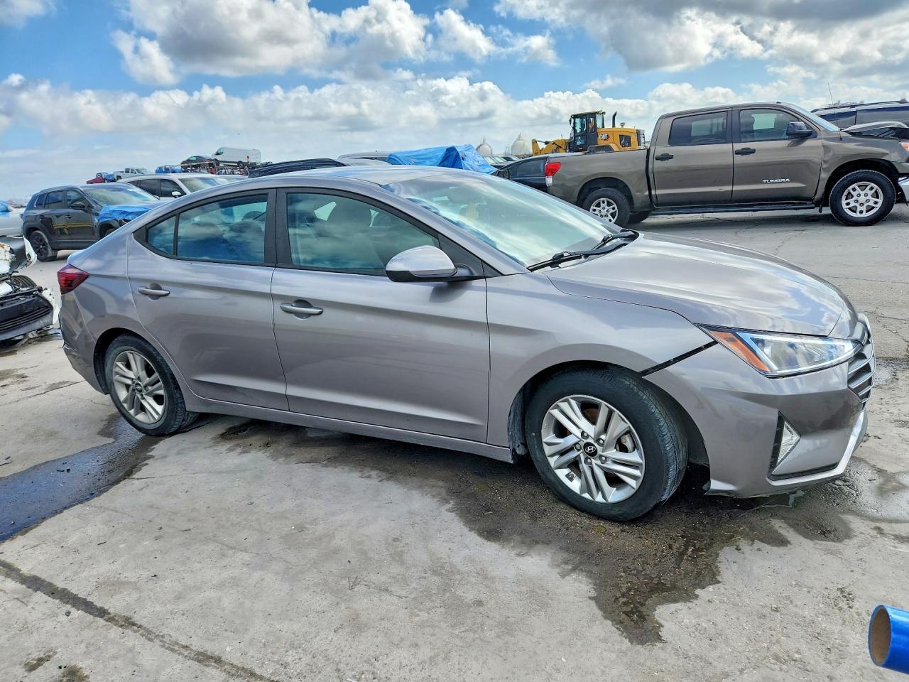 2020 Hyundai Elantra Sel - Фото 4