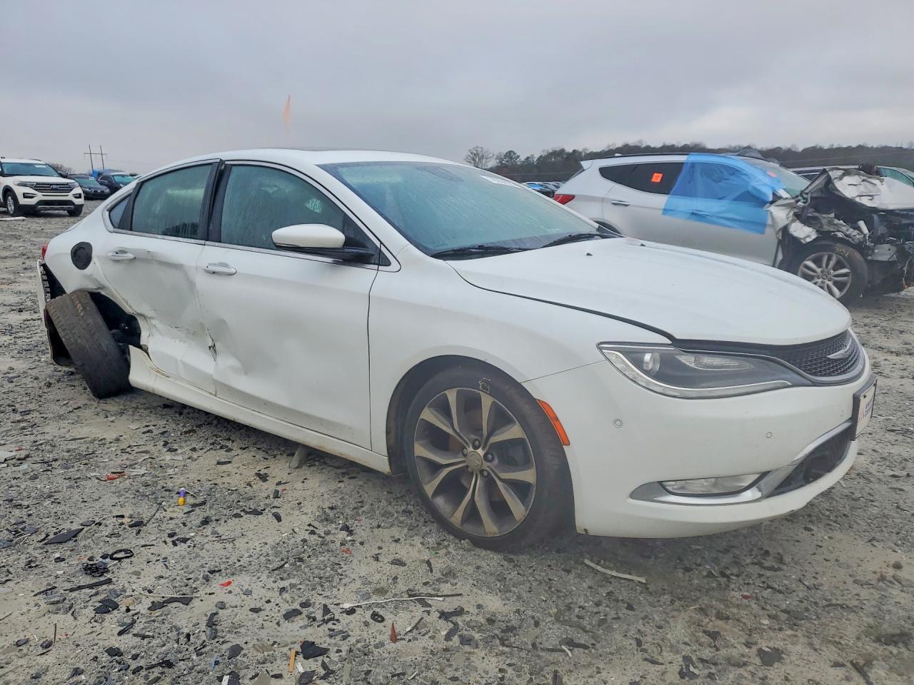2015 Chrysler 200 C - Фото 4