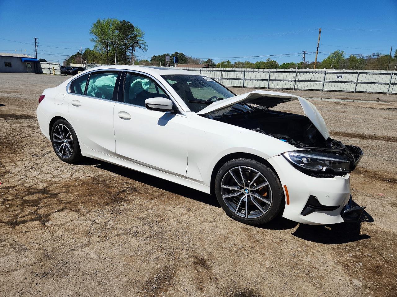 2020 BMW 330I - Image 4