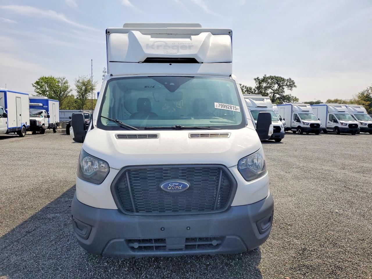 2021 Ford Transit Delivery Truck - Фото 5