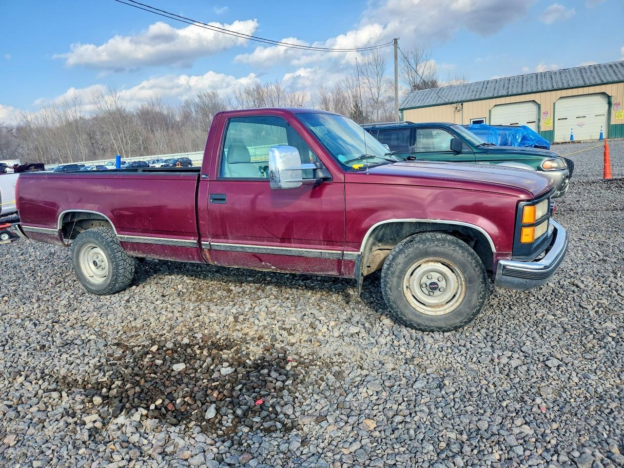 1995 GMC Sierra C1500 - Image 4