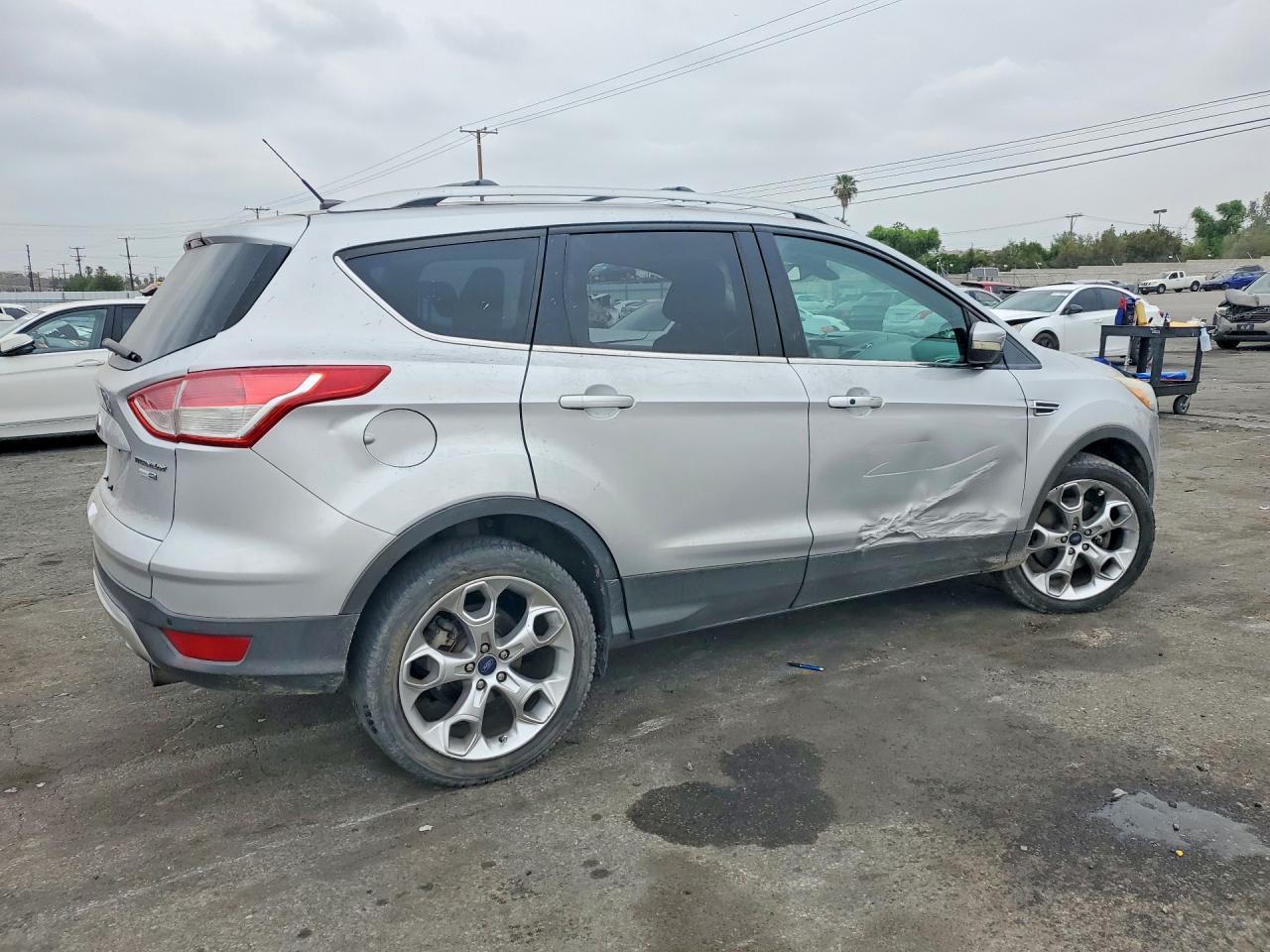 2013 Ford Escape Titanium - Image 3
