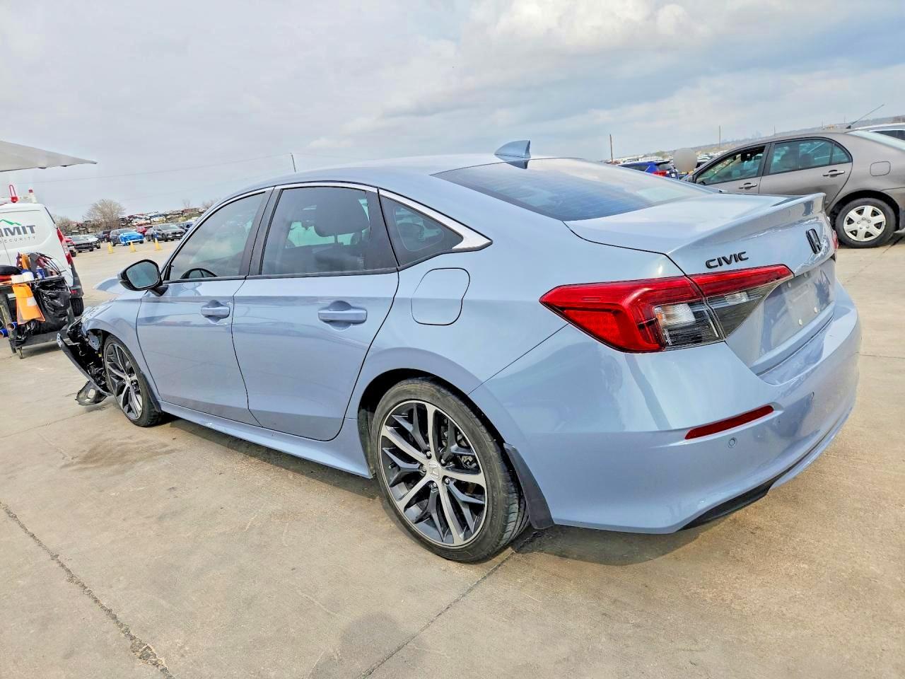 2024 Honda Civic Touring - Image 2