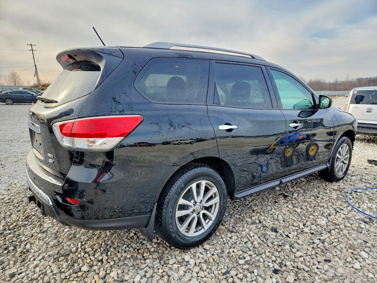 2014 Nissan Pathfinder Sv - Фото 3
